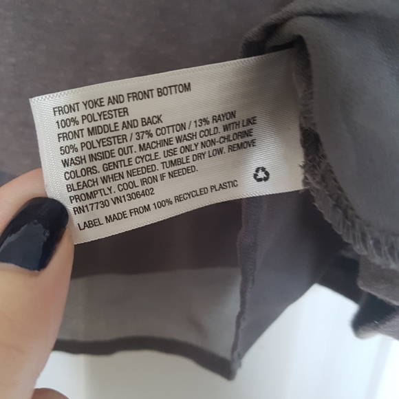 Xhilaration Grey Cropped Tank Sz S - Picture 4 of 4